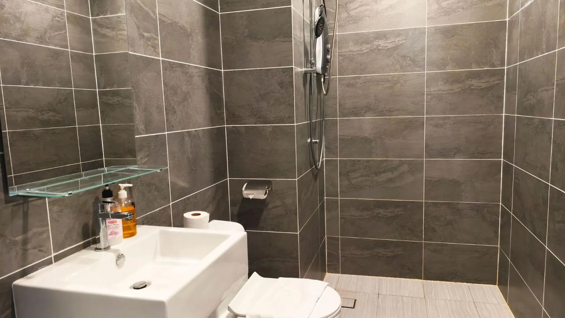 شقة Bell Suites By Salaam Suites, سيبانغ ماليزيا